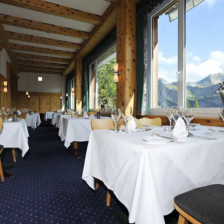 Blatter's & Bella Vista 아로사