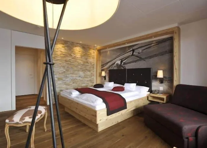 Blatter's & Bella Vista Hotel 4*