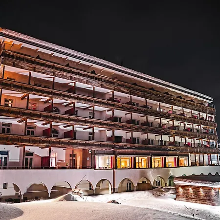 Blatter's & Bella Vista