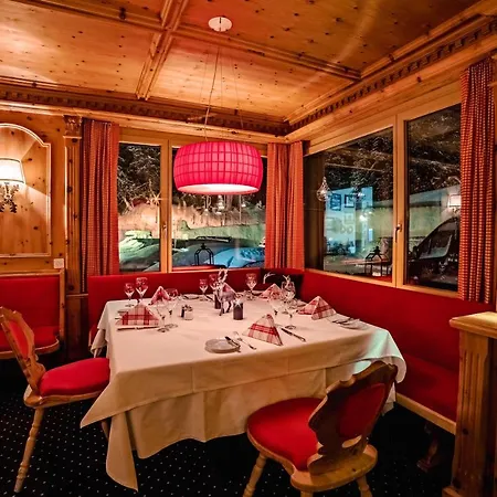 Blatter's & Bella Vista ホテル アローザ