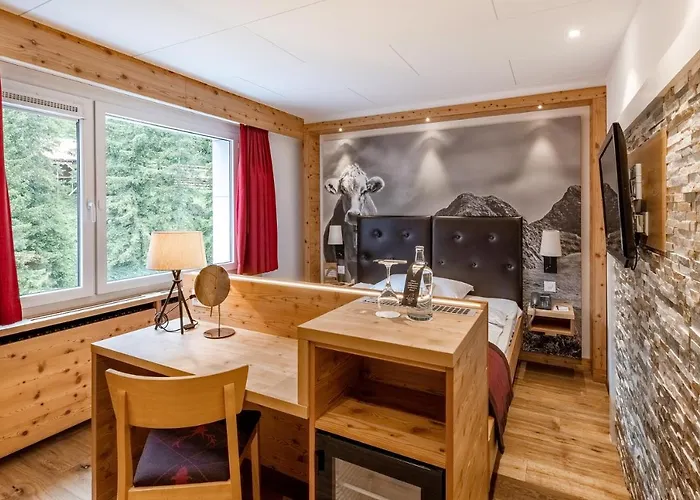 Szálloda Blatter's & Bella Vista Arosa