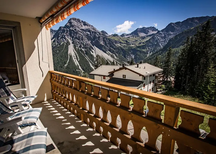 Blatter's & Bella Vista Szálloda Arosa